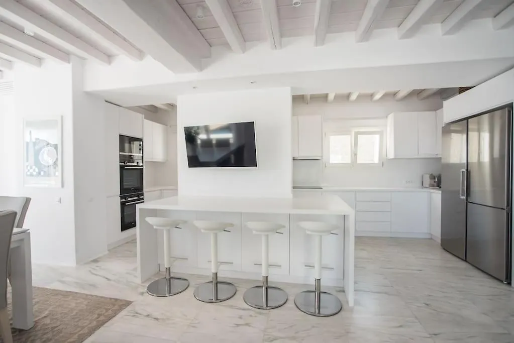 Villa Nafsithoi, Agios Lazaros Mykonos Town